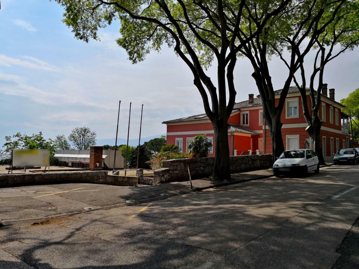 Golden View Apartment Rijeka Exterior photo