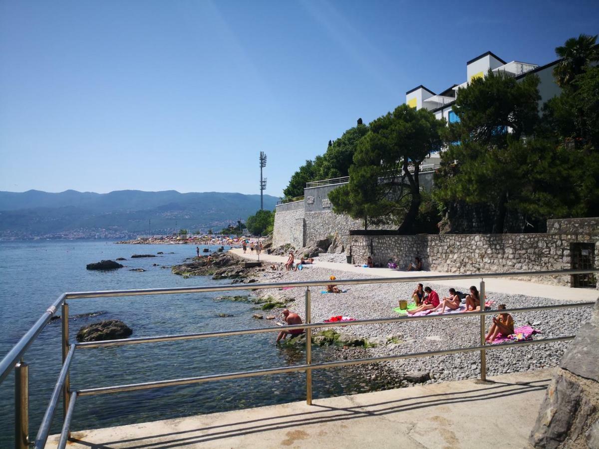 Golden View Apartment Rijeka Exterior photo