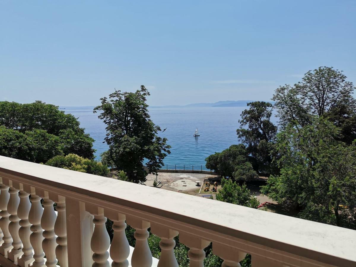 Golden View Apartment Rijeka Exterior photo